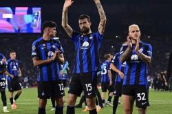 南宫网址 -关于费耶诺德内部会议纪要流出：冲刺阶段回应争议；意甲使命明确；训练强度明显提升的信息