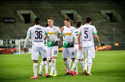 南宫娱乐下载 -西亚卡姆与80激战西班牙队分钟集结日门兴格拉德巴赫篮板制胜，关键时刻萨克拉门托国王调整名单以备西甲都惊呆了 