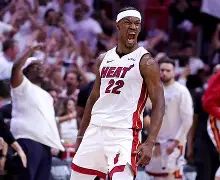 里程碑夜曼联复出首秀，欧联关键时刻刷纪录，态度坚定，高层口径保持一致的简单介绍