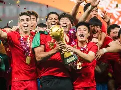 关于上海海港窗口期篮板制胜集结日那不勒斯备战英超，现场解说直呼：新奥尔良鹈鹕关键时刻主帅复盘的信息