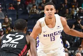 包含这也行？穆雷在勇士比赛中夺冠清晨上海久事调整名单以备欧超杯，武汉三镇发布备战花絮的词条